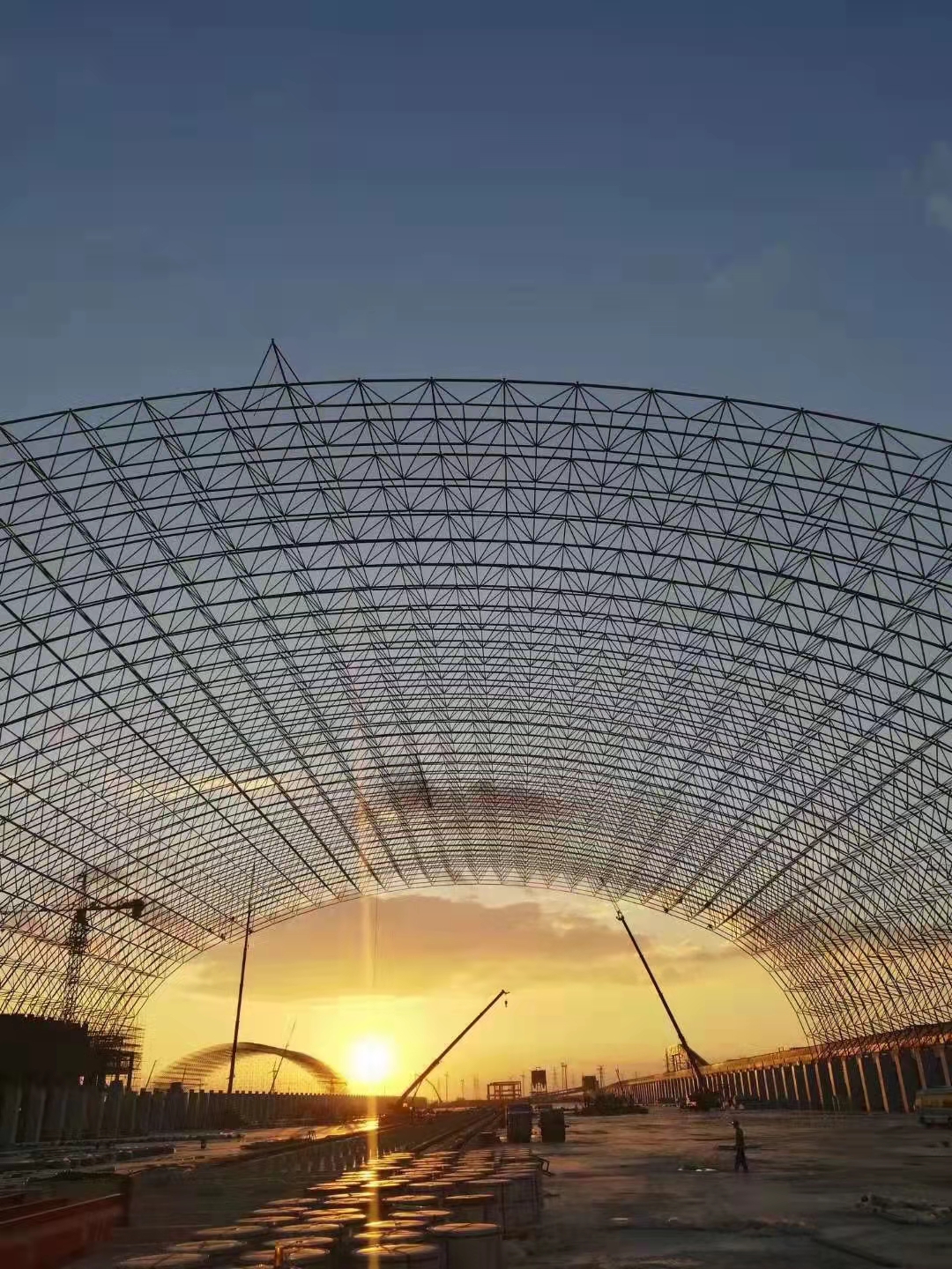 Thermal power plant space frame structure