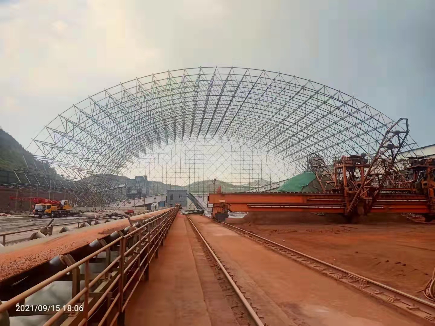 Thermal power plant space frame structure